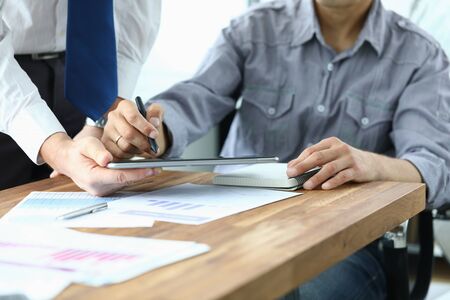 学資保険の解約返戻金で子どもの教育資金を賢く準備する方法