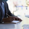 若者に人気のネット保険、その理由と対面販売とのギャップ