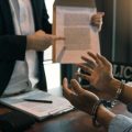 契約者・被保険者・受取人の違いとそれぞれの役割について詳しく解説